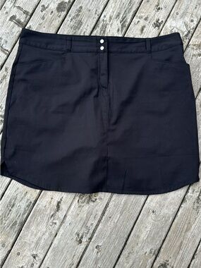 adidas Women’s Black Golf Skort